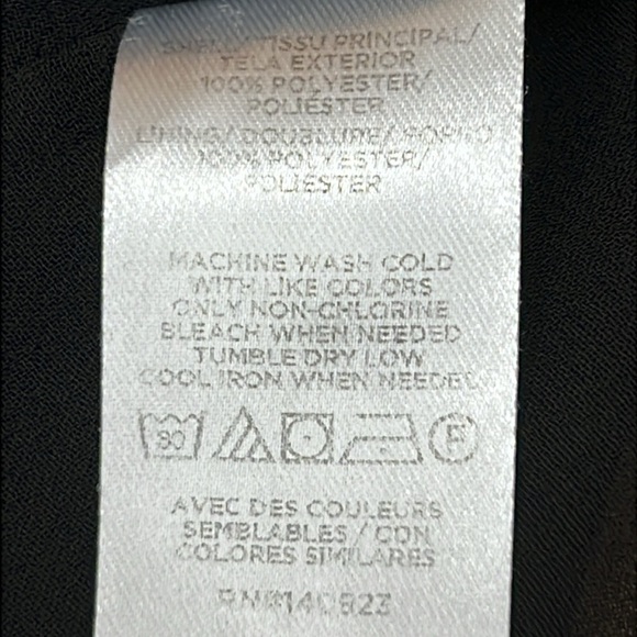 Loft Black Flowing Camisole Size Medium Racerback 100% Polyester Lined Like New - Picture 6 of 8